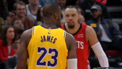 Dillon Brooks talking trash toward LeBron James during Lakers-Rockets game