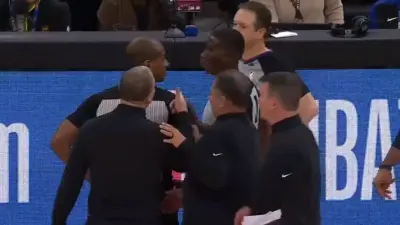 Ty Lue points at ref