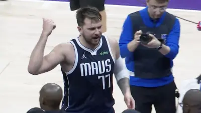 Luka Doncic taunts Vlade Divac during Kings-Mavericks game