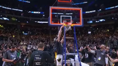 Zach Edey no ladder