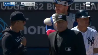 Angel Hernandez being yelled at