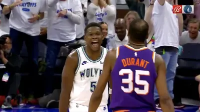 Anthony Edwards talking trash toward Kevin Durant during Timberwolves-Suns Game 1