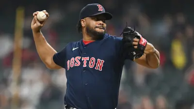 Kenley Jansen pitching for the Red Sox