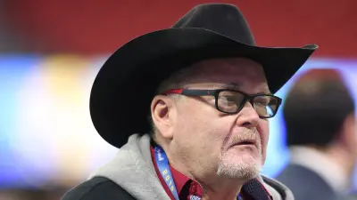 Jim Ross at a football game