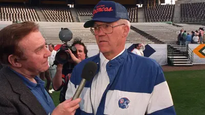 Former Broncos DC Joe Collier being interviewed