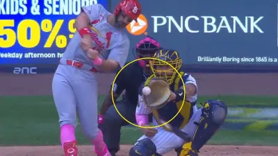 Matt Carpenter breaks his bat