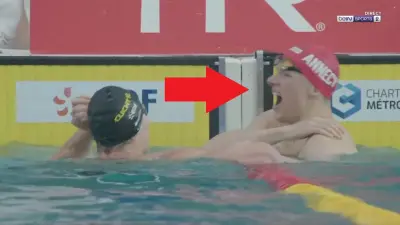 Rafael Fente-Damers hurting his shoulder