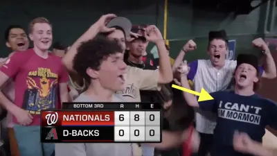 Diamondbacks fans cheering