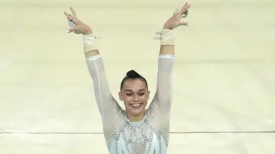 Giorgia Villa posing at the Olympics