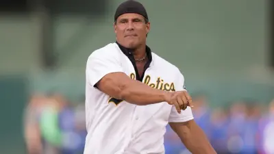 Jose Canseco ready to throw