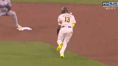 Manny Machado running