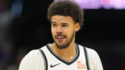 Cameron Johnson in his Nets uniform