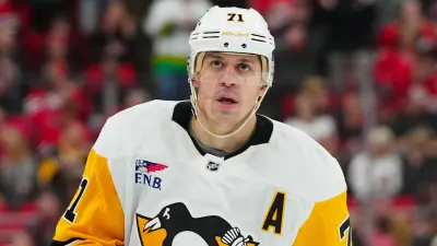 Evgeni Malkin on the ice