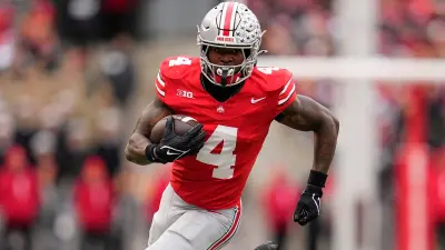 Jeremiah Smith holding a ball