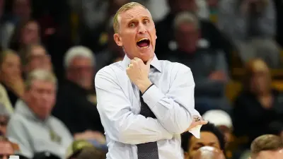 Bobby Hurley screaming