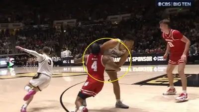 Kamari McGee bangs an opponent