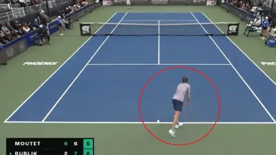 Alexander Bublik ready to serve