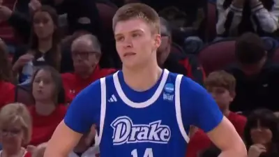 A Drake player looking on