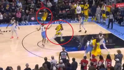 Pascal Siakam driving to the basket