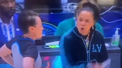 Dawn Staley yells