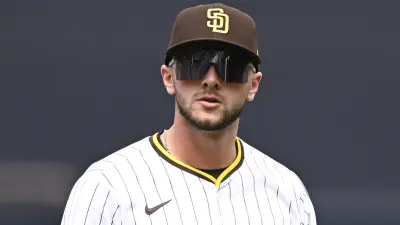 Jackson Merrill in sunglasses