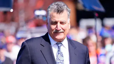 Keith Hernandez in a suit