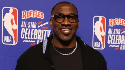 Shannon Sharpe smiles