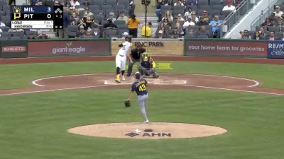 Oneil Cruz blasts a home run