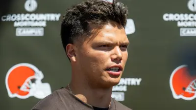 Dillon Gabriel at a Browns media session