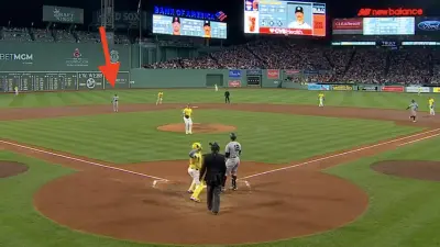 Jasson Dominguez on the basepaths during Yankees-Red Sox game