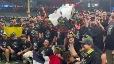 Brewers players posing for a celebratory photo